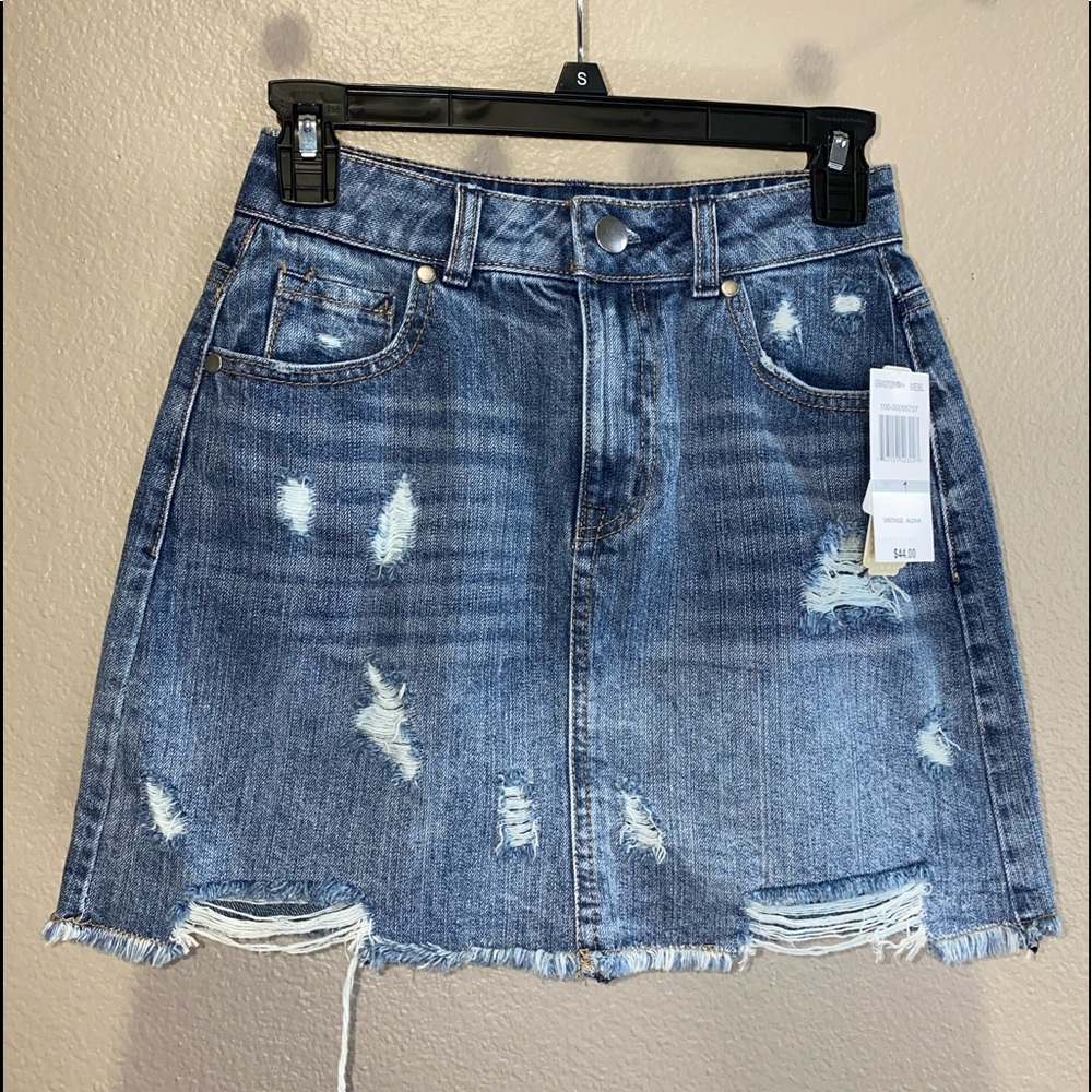 Gianni Bini - NEW Jean Skirt